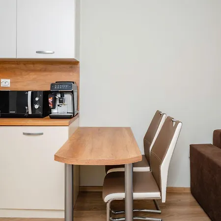 1bd In Center By Flat Mаnаger Lejlighed Sofia