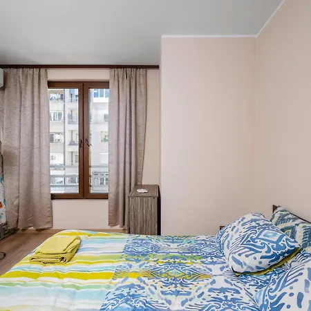 1bd With Ac & Lift In Center By Flat Mаnаger Sofia