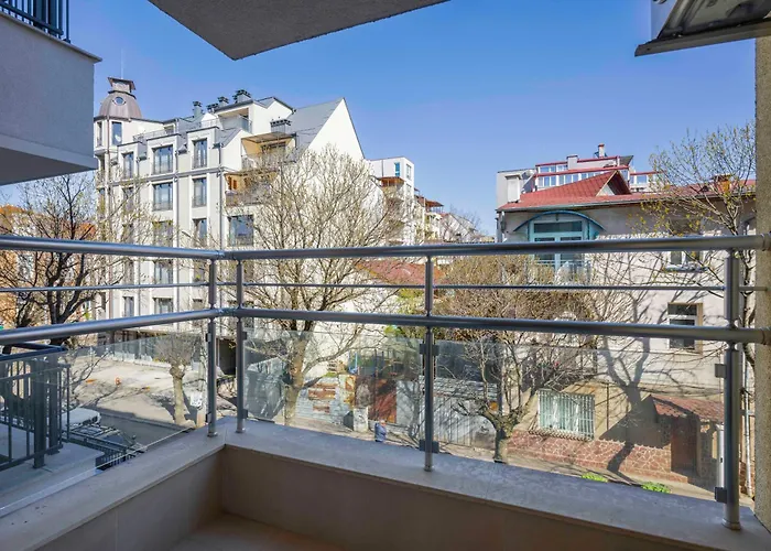 アパート 1bd In Center By Flat Mаnаger *